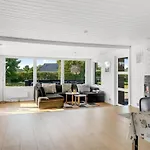 Edel - 650m From The Sea By Interhome Prázdninový dům