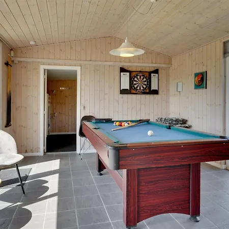 Prázdninový dům Edel - 650m From The Sea By Interhome