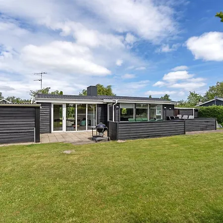 Edel - 650m From The Sea By Interhome Hadsund